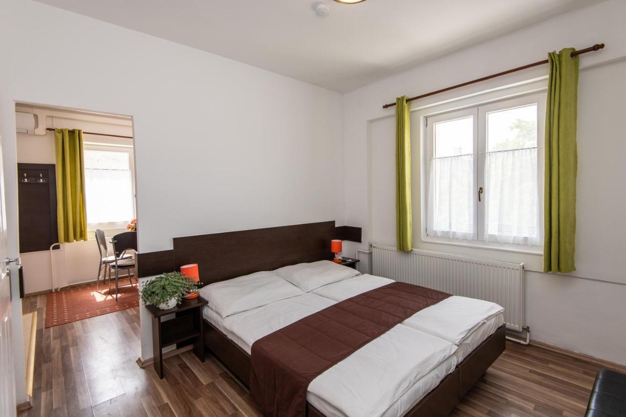Hello Apartmanhaz Sopron Zewnętrze zdjęcie