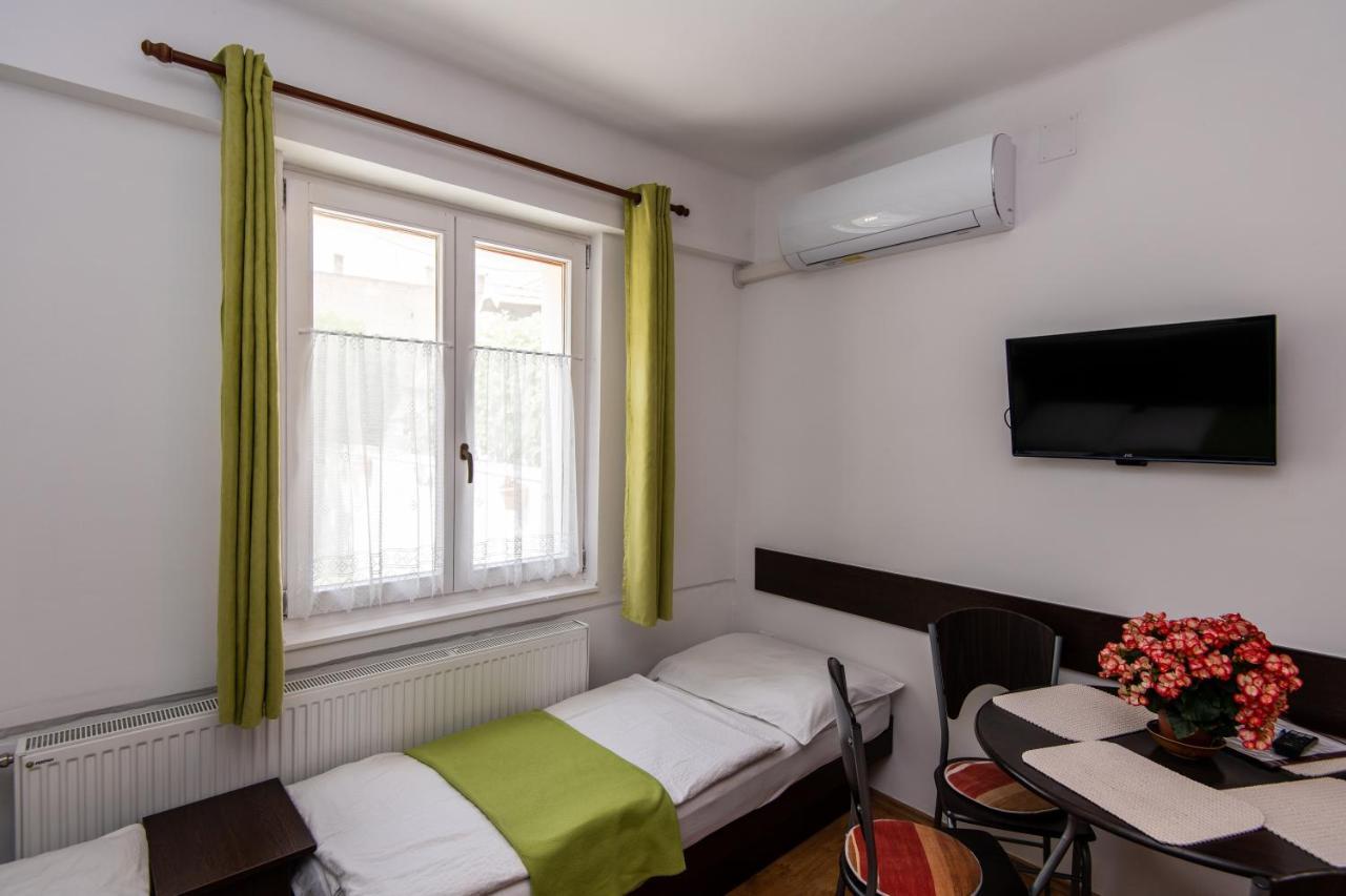 Hello Apartmanhaz Sopron Zewnętrze zdjęcie